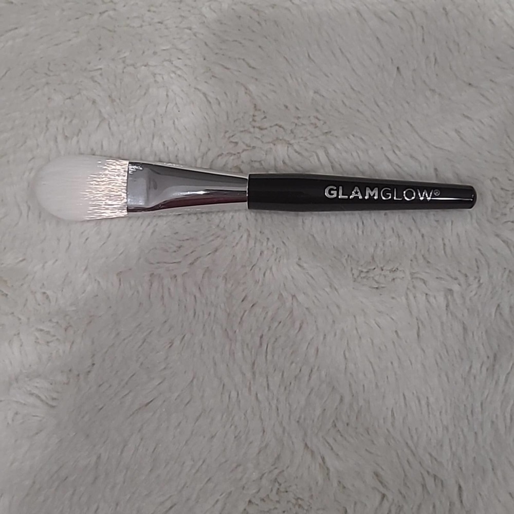 GLAMGLOW Face Mask Brush